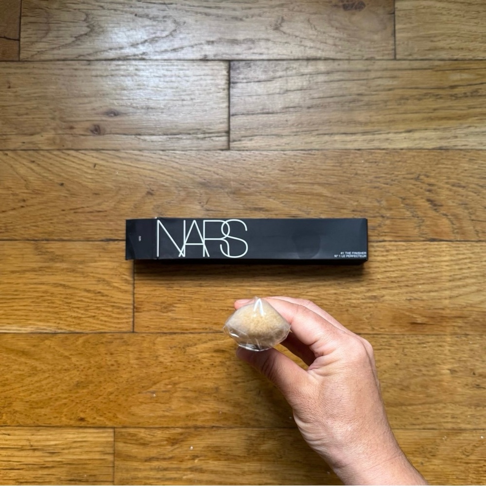 NWT NARS Cosmetics makeup brush bundle - Picture 5 of 16